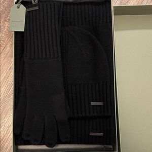 Marcia Scarf, Gloves And Beanie Gift Set